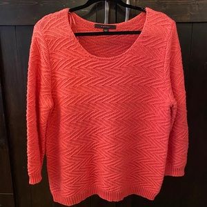 Size L Coral Scoop Neck Sweater